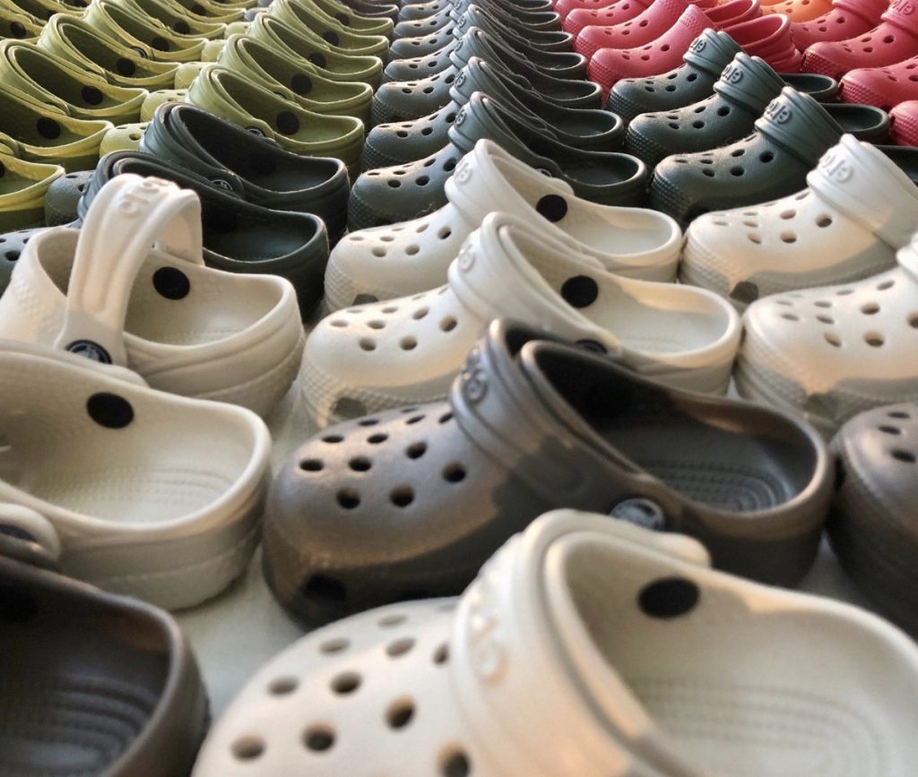 crocs retailers near me