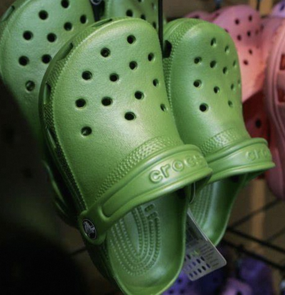 crocs retailers near me