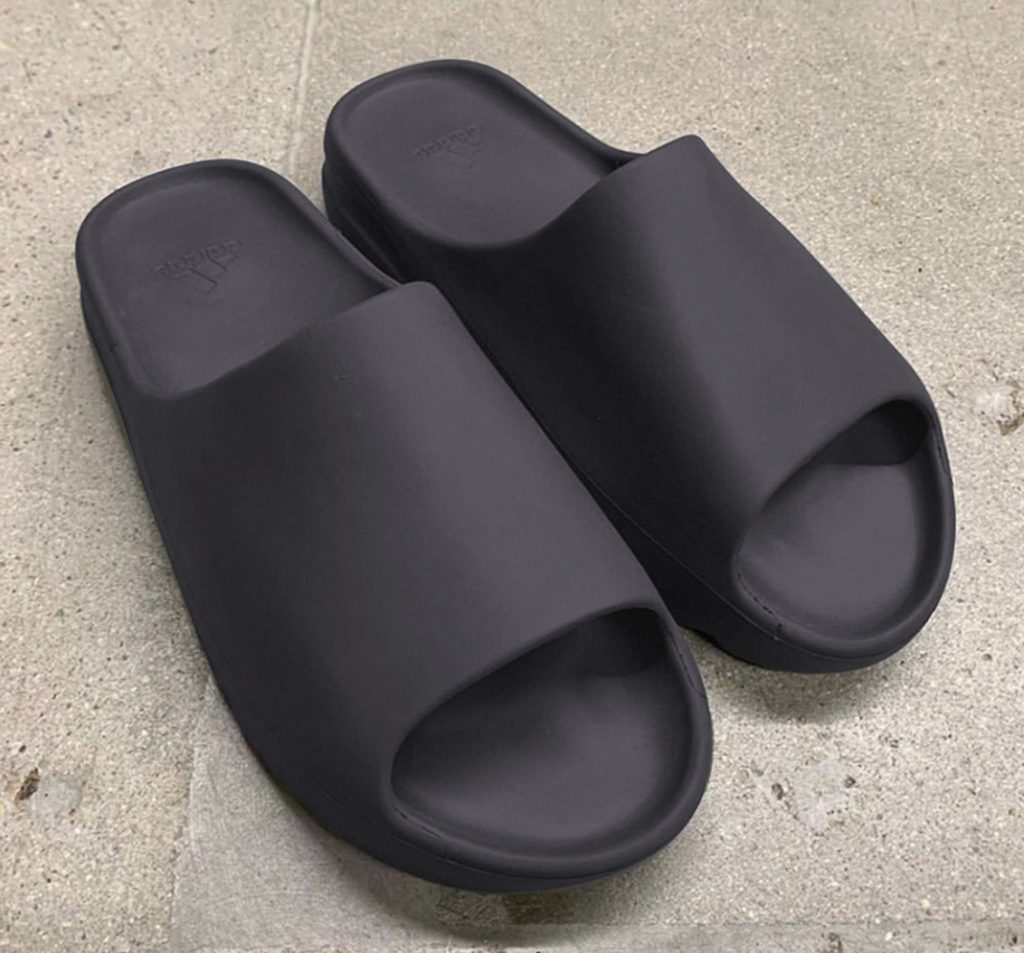 yeezy slides