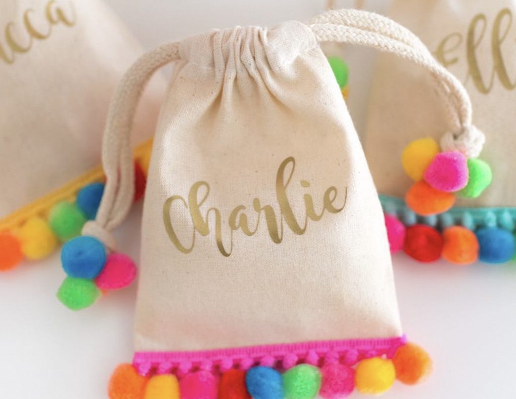 Gift Bags for Kids: Making Special Occasions Unforgettable插图3