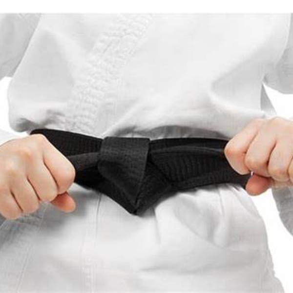 how to tie taekwondo belt