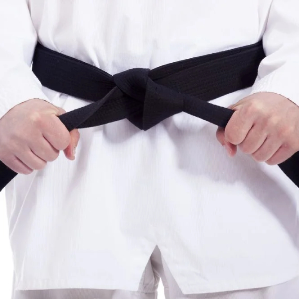 how to tie taekwondo belt