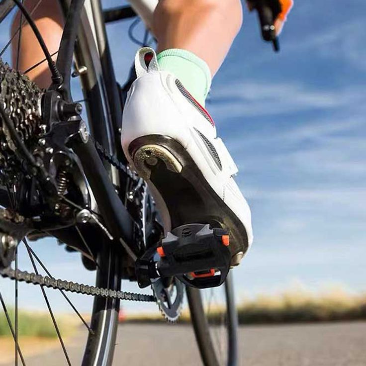 triathlon cycling shoes