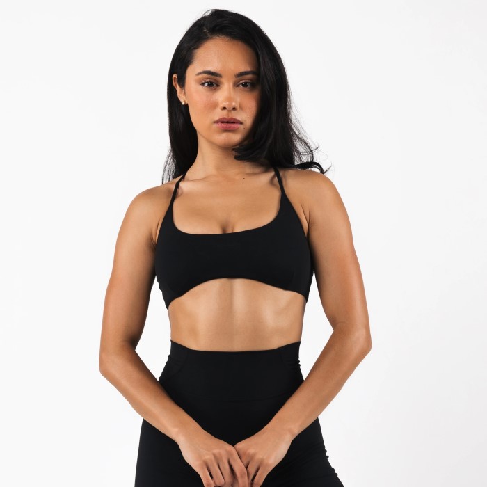 black sports bras
