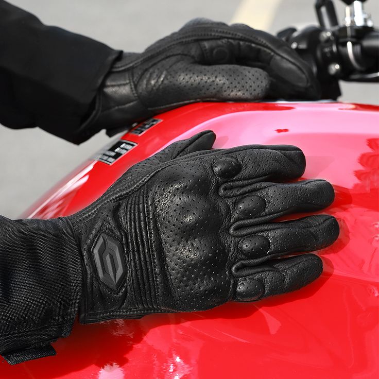 motorcycle riding gloves