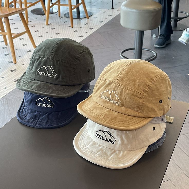short brim baseball cap