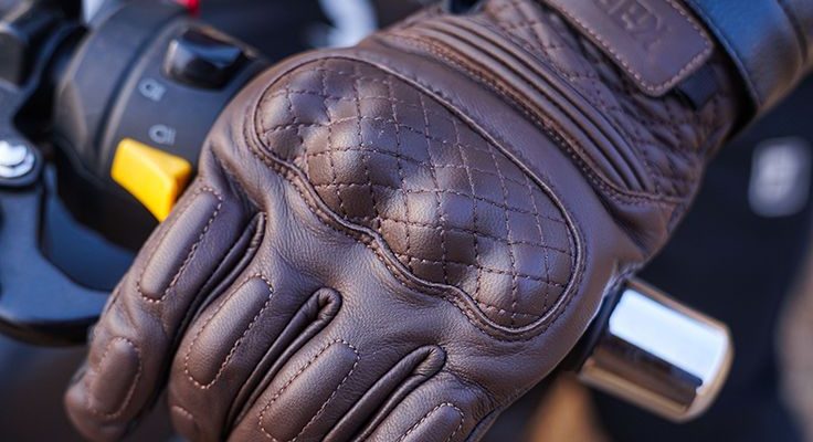 leather riding gloves