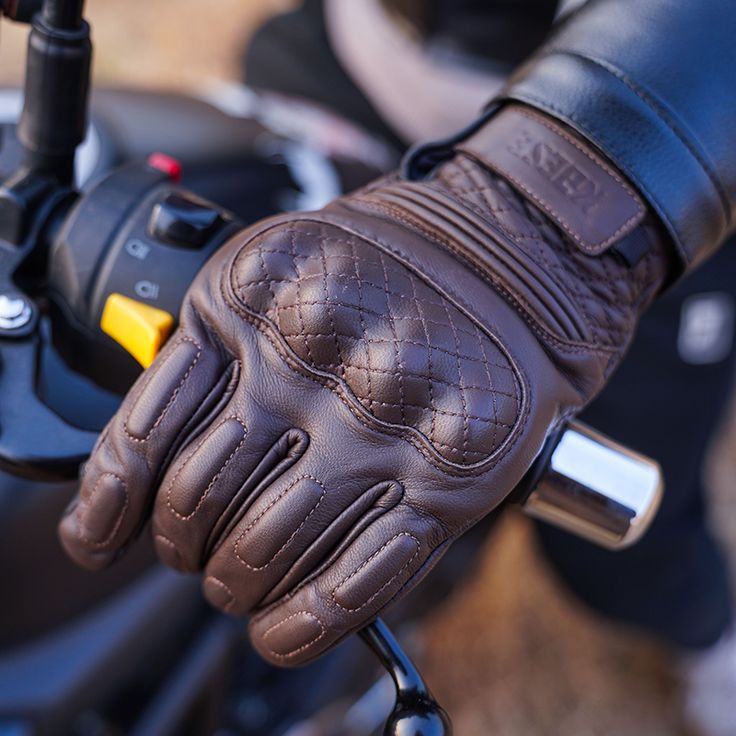 leather riding gloves