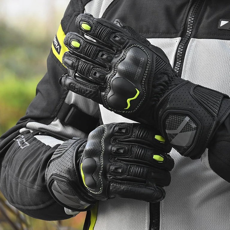 riding gloves for men