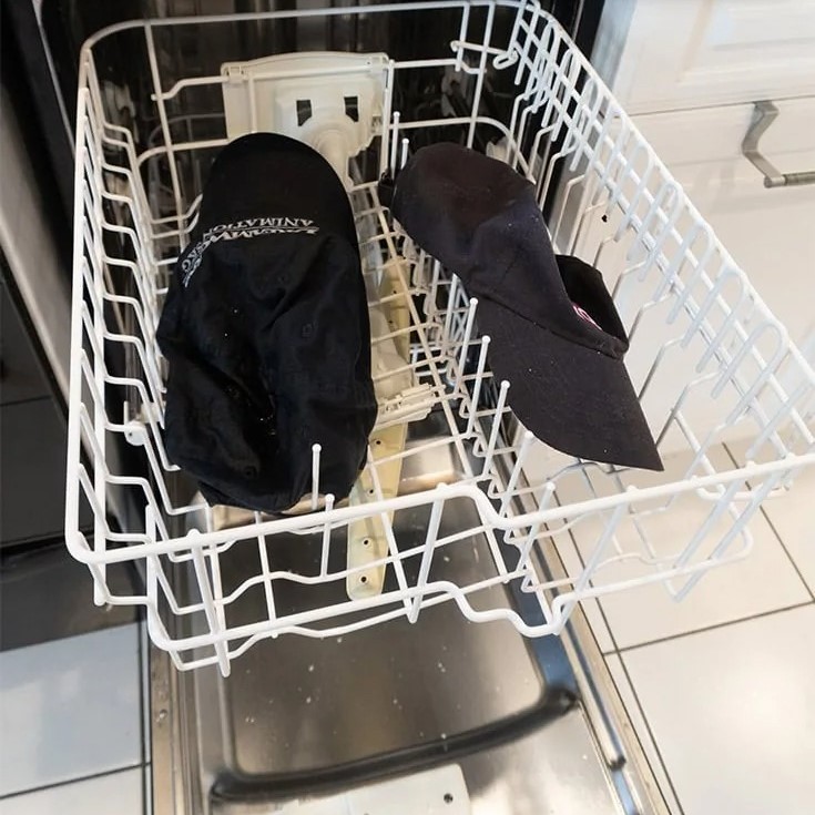 how to wash a baseball cap