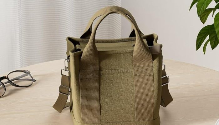 small tote bag